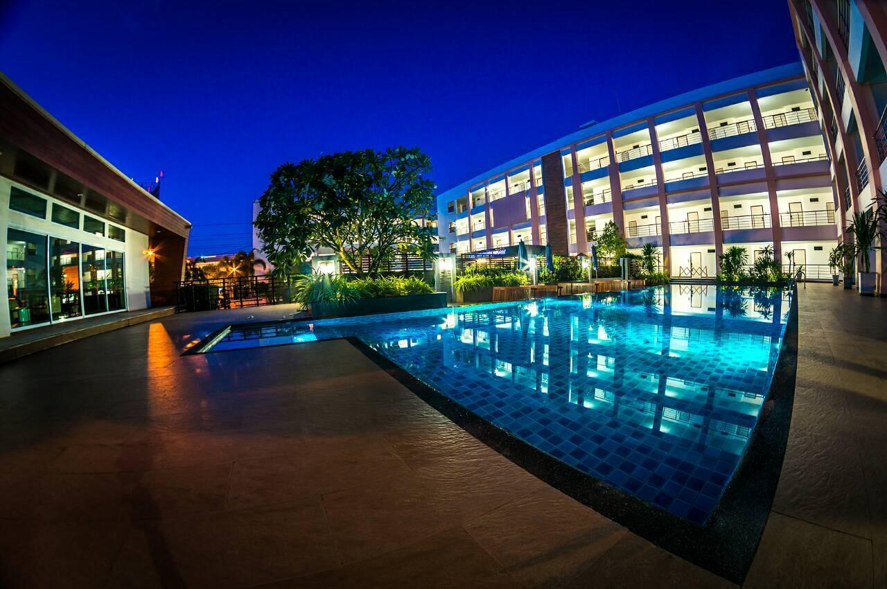 Paragon Suites Resort Jomtien Beach Eksteriør billede